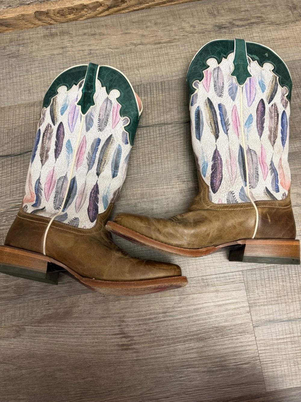 Ariat Brown Leather Western Heeled Boots with Multicolor Feather Shaft